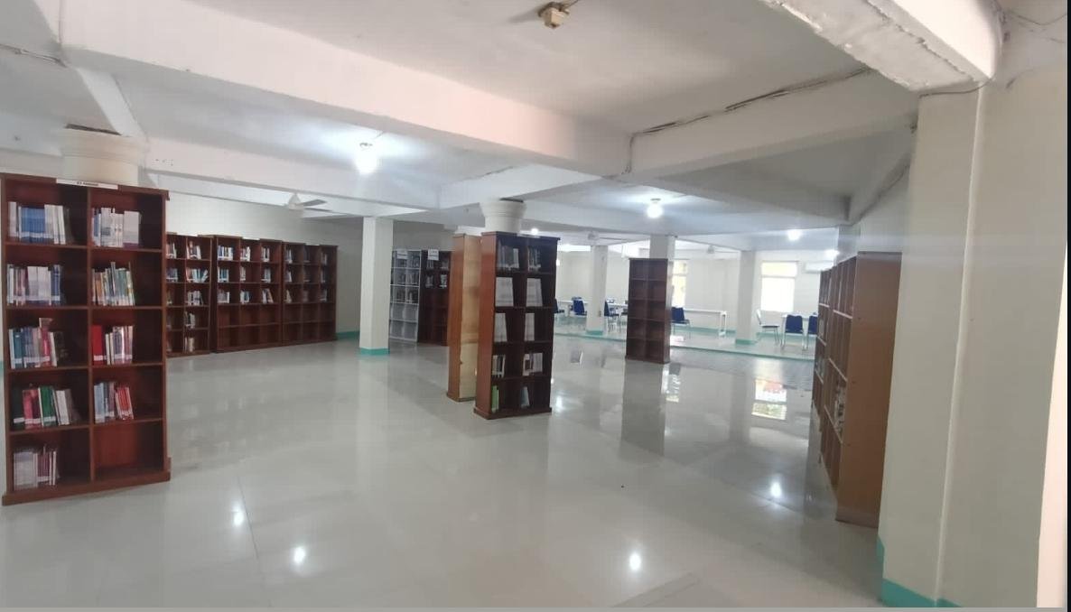 Perpustakaan & Ruang Referensi